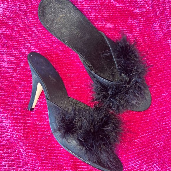 FLUFFY PEEPTOE HEELS - Picture 2 of 2